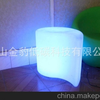 七彩发光方凳 led发光凳子 大型滚塑加工 led发光家具图3
