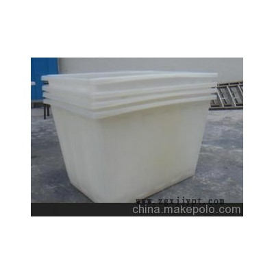 滚塑加工 滚塑制品 公司产品 周转箱