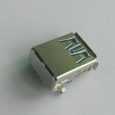 直销USB AF-3.0母座 90度DIP 铁壳蓝胶LCP