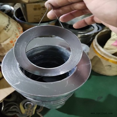 厂家生产定做 304+PTFE金属缠绕垫片 碳钢金属密封垫片 精选好货