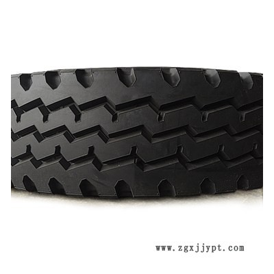 中联重科搅拌车专用轮胎 /银宝轮胎YB268/12.00R20 官方直营图2