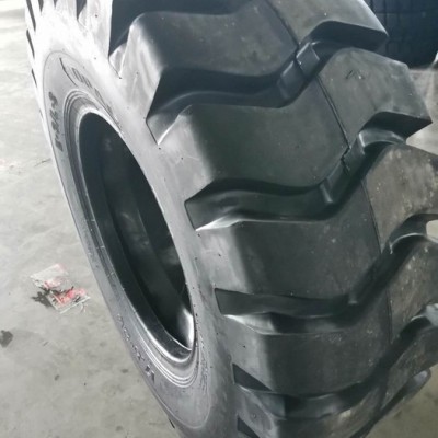 前进 鸿鹰 OPAL 超耐磨17.5-25轮胎 30装载机胎 30铲车胎 工程机械轮胎 铲车轮胎图4