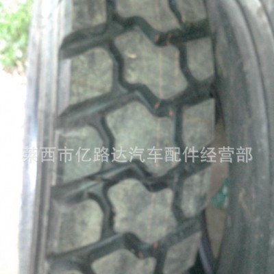 汽车轮胎  卡客车轮胎  路通达不三包1200R20 YS10图2