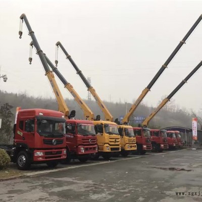 山东随车吊自卸车蓝牌货车 宽轮胎随车吊 随车吊图片大全高清照图2