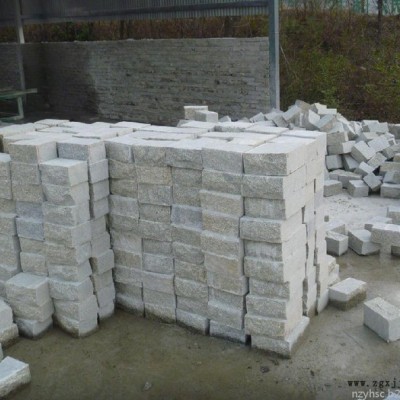 花岗岩蘑菇石 芝麻灰蘑菇石 厂家供应 可做测试轮胎实验用图3