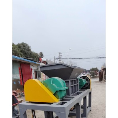 垃圾撕碎机 汽车撕碎机 废铁撕碎机 钢筋撕碎机 模板撕碎机 四轴撕碎机 废旧轮胎撕碎机图6