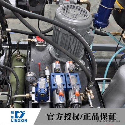 领新pu聚氨酯覆皮革扶手垫发泡机械   高压发泡机图3