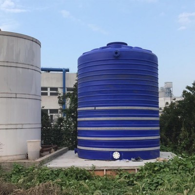 辰煜容器出售PE储罐 15吨塑料大罐 防腐塑料贮罐图1