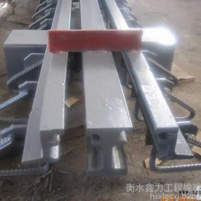 橡胶伸缩缝是以橡胶带作为跨缝材料  毛勒式伸缩缝规格 报价图4