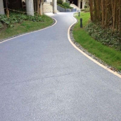 透水混凝土原料彩色透水混凝土地坪在园林市政道路建设中的推广应用图4