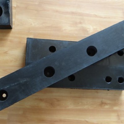 单橡胶磨耗板生产-单橡胶磨耗板-汉戎机械来电咨询