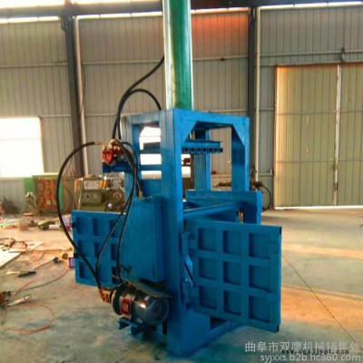 河南LF-23 塑料瓶液压打包机  多功能废旧纸箱多效打包机 塑料瓶压包机图5