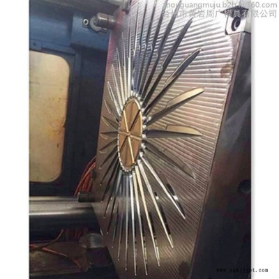 餐具模具设计公司 高精度磨具设备加工半透明PP汤匙模具 勺子塑料模具价格