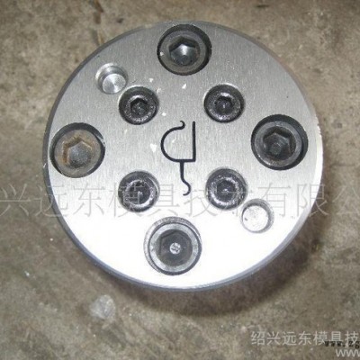 ABS塑料挤出产品挤出模具图1