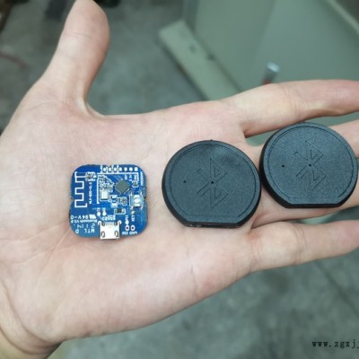 供应蓝牙电子PCBA线路板包胶低压注塑模具，胶料图7