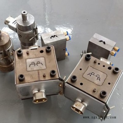 森尼尔  TPV软硬共挤密封条模具 挤出模具定制 模具加工 挤出模具制品图5