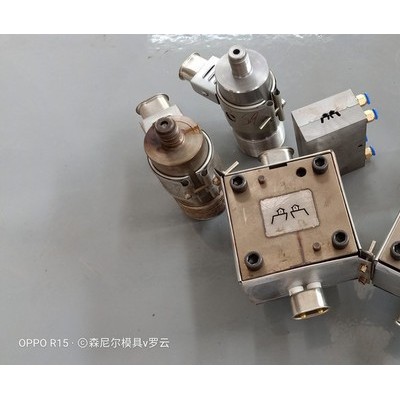 供应塑料挤出模具管材 TPV软硬共挤密封条模具  定制加工图5