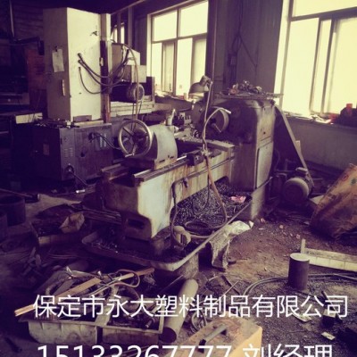 永大塑料具有模具设计与制造能力 直销各种型号电缆槽塑料模具 U型 E型 标准生产图1