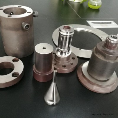 森尼尔  直角机头挤出模具图1
