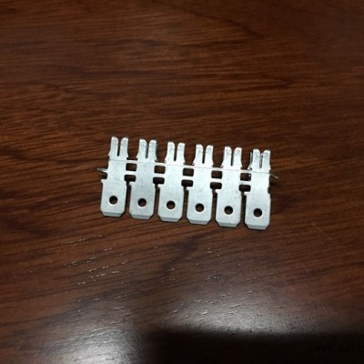 昆山鑫鼎峰电子有限公司 各类 连接器端子冲压 金属配件冲压 五金机械加工图4