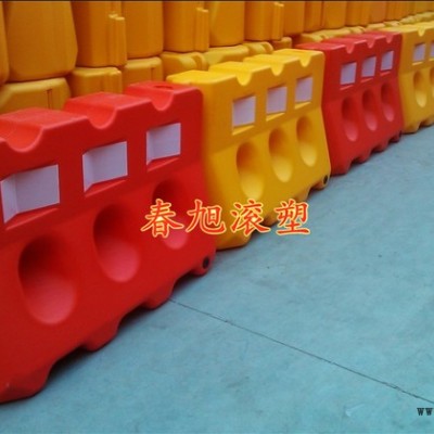 上海春旭滚塑模具塑料制品公路路障工艺代加工图3
