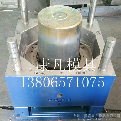 浙江专业做10公斤防冻液桶模具厂家 16公斤 18L 20L塑料机油桶模具 防冻液桶模具图1