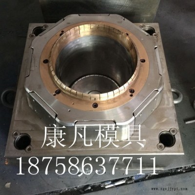 供应浙江黄岩注塑塑料模具厂，机油桶模具 做润滑油桶盖模具，油桶内盖模具油桶模具图1