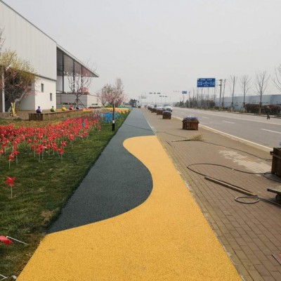 中石易道 植草地坪施工 植草地坪模具  透水地坪 高承载植草地坪 植草地坪模具出租 模具出租出售图4