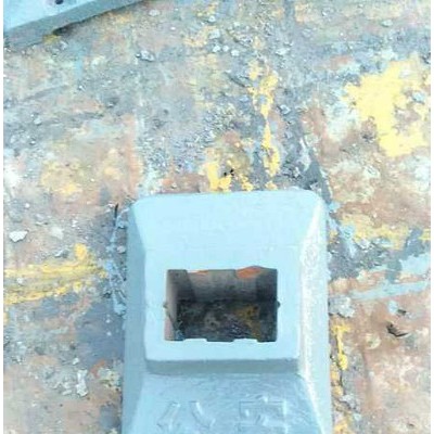 鑫盛源铸铁护栏底座 底盘长宽高可以定做交通隔离墩 各种口径带字 模具实型铸造图5