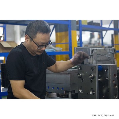 环保1210川字托盘模具 双面托盘模具 注塑模具生产厂家图7
