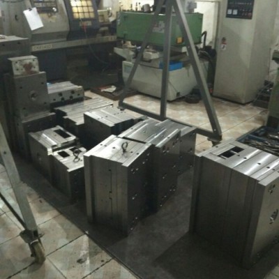 定制模具塑料模具图3