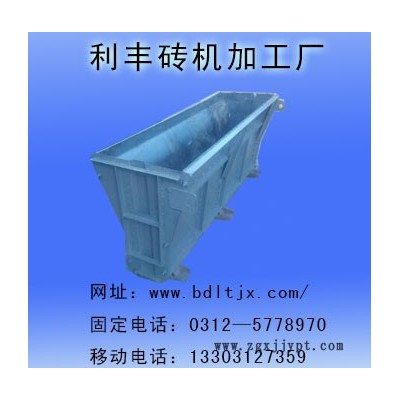 高铁隔离墩模具制造图7
