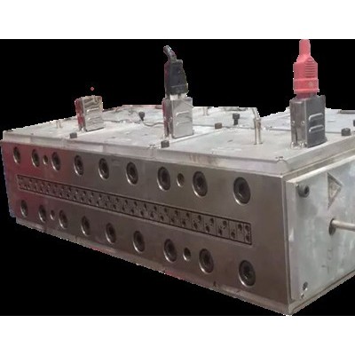一柯模具upvc 工程塑料模具图4