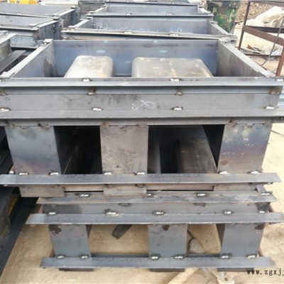 高铁桥梁路基双槽电缆槽模具 水泥预制电缆槽钢模具图4