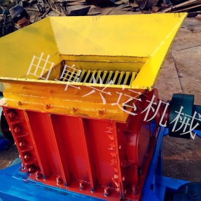 软质型撕碎机    橡胶撕碎机   兴运机械废旧轮胎撕碎机33图2