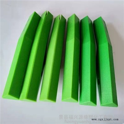 福兴源橡塑厂家专业生产定做  塑包机导轨  啤酒机械配件 洗瓶机尼龙滑轨 分瓶导轨 高分子垫板 质量保证