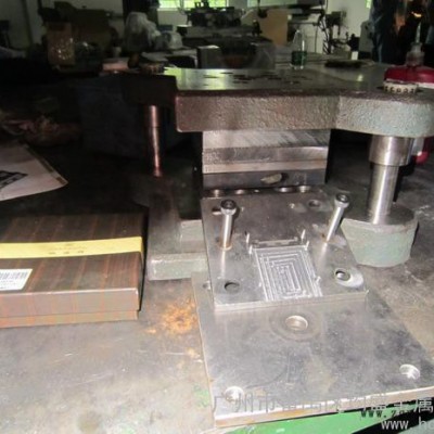 供应广州汽车零配件模具 广州汽车零配件模具加工图2