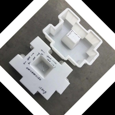 水利连锁护坡模具  预制连锁护坡模具  植草护坡模具  连锁护坡塑料模具图1