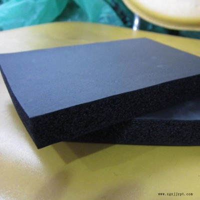 橡塑板卷毡 加背胶橡塑板 陆巡 高密度保温隔热橡塑板