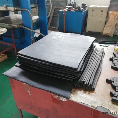 辽宁鑫易橡胶制品 胶板 胶囊 隔膜 耐油图4