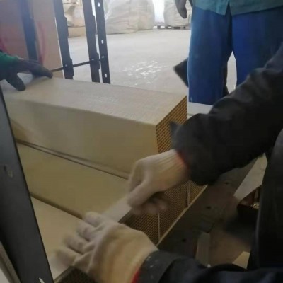 蜂窝催化剂的功能及使用期限 烟气脱硝原理 巨浪环保图3