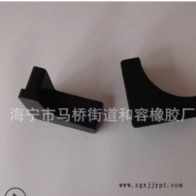 桌子铁床防滑橡胶脚垫 橡胶角铁套三角护套 直角脚套 橡胶脚套图2