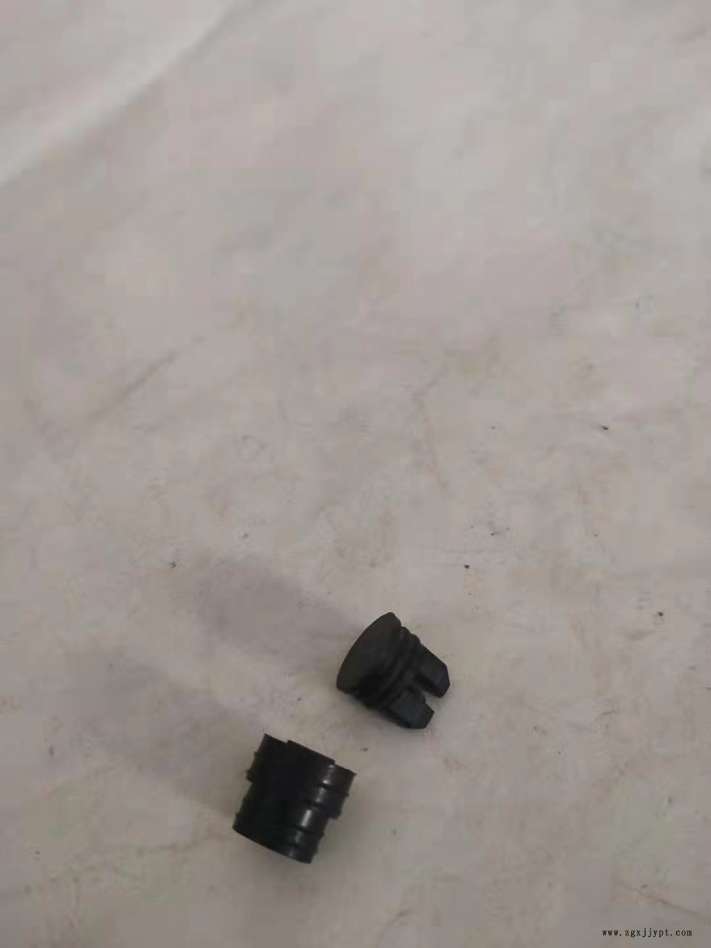 【 厚富】_不锈钢油嘴放松垫片_垫片_传感器配件模具定做 欢迎来电咨询
