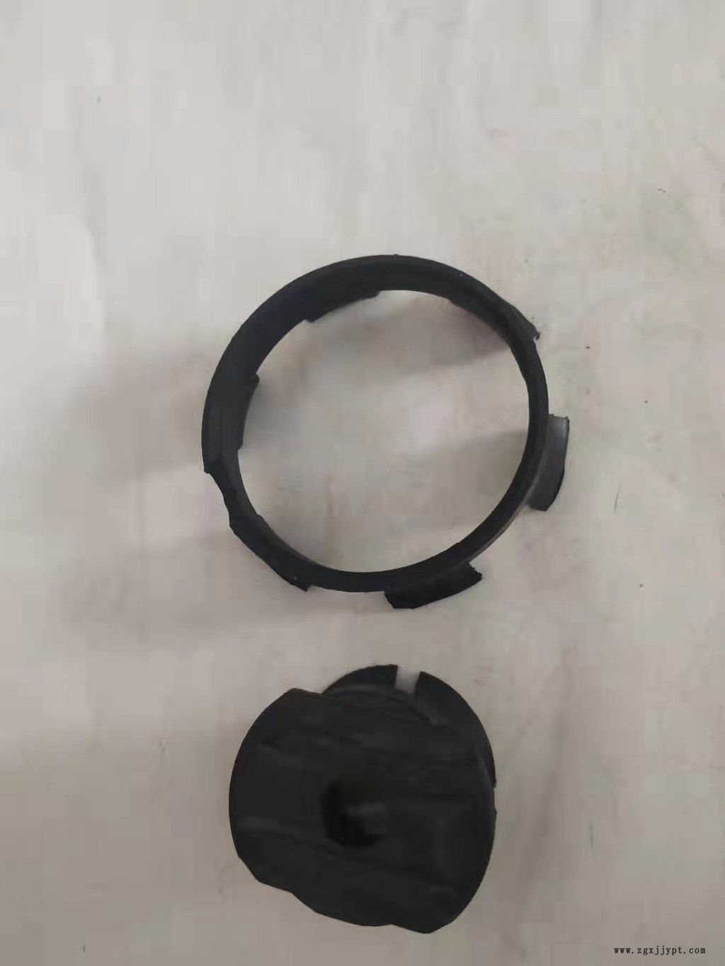 【 厚富】_不锈钢加热锁片_O型圈_传感器配件模具定做 欢迎来电咨询