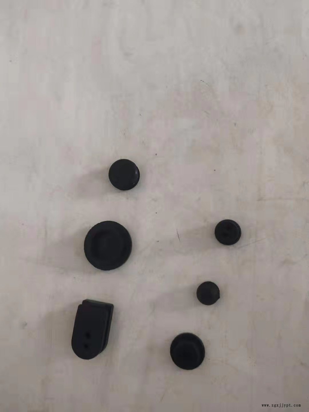【 厚富】_不锈钢线管封盖_冲压件_传感器配件模具定做 欢迎来电咨询