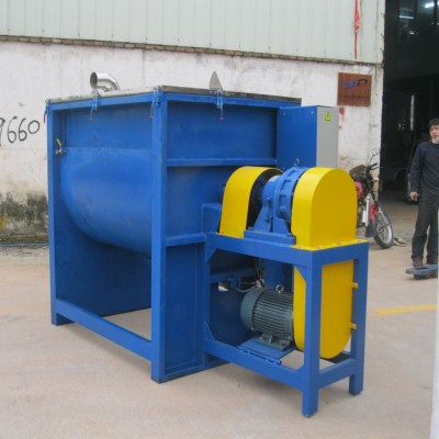东莞厂家供应大型1吨卧式搅拌机，原料混料机
