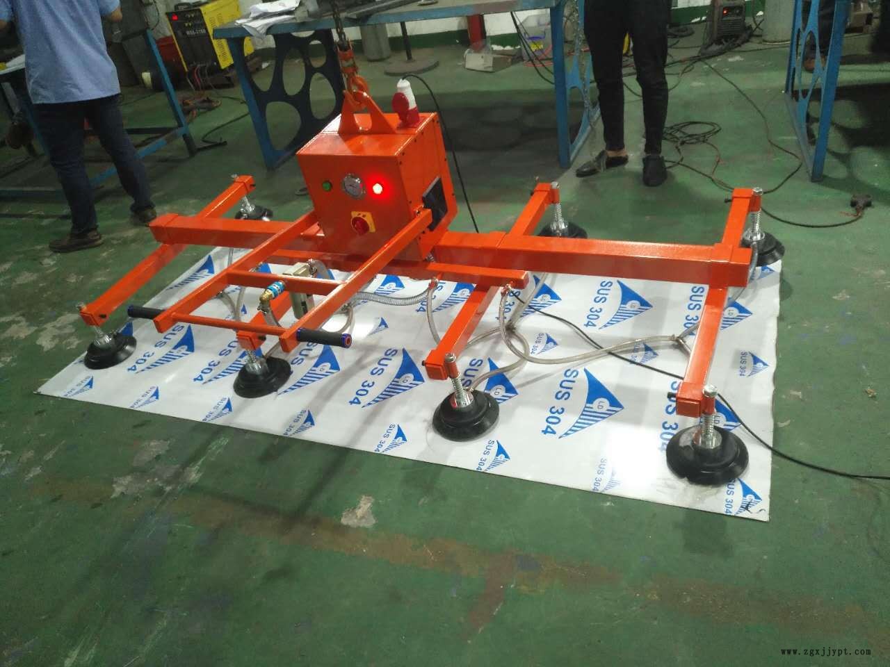 玻璃真空吸盘吊具 板材真空吸盘吊具 真空吸盘机械手金钢掌吊具示例图3